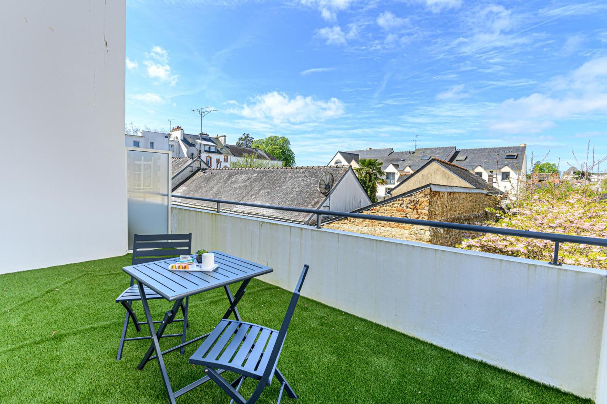 Appart Hotel Le Liberte Vannes Centre-Ville Exterior photo